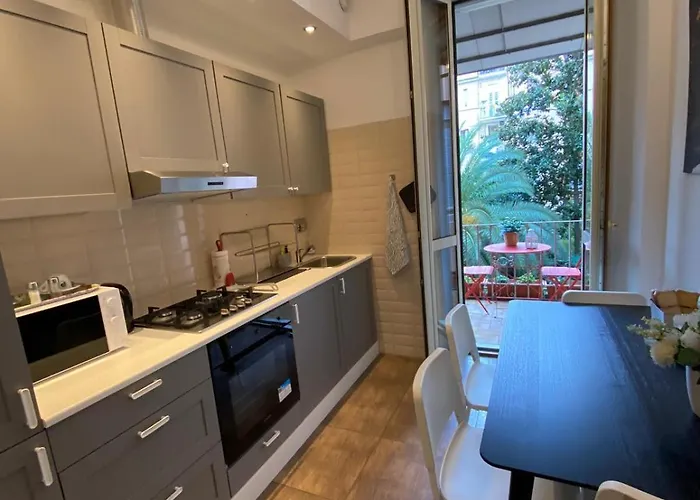 Domus Laura In Trastevere Appartement *